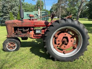 Farmall H Image