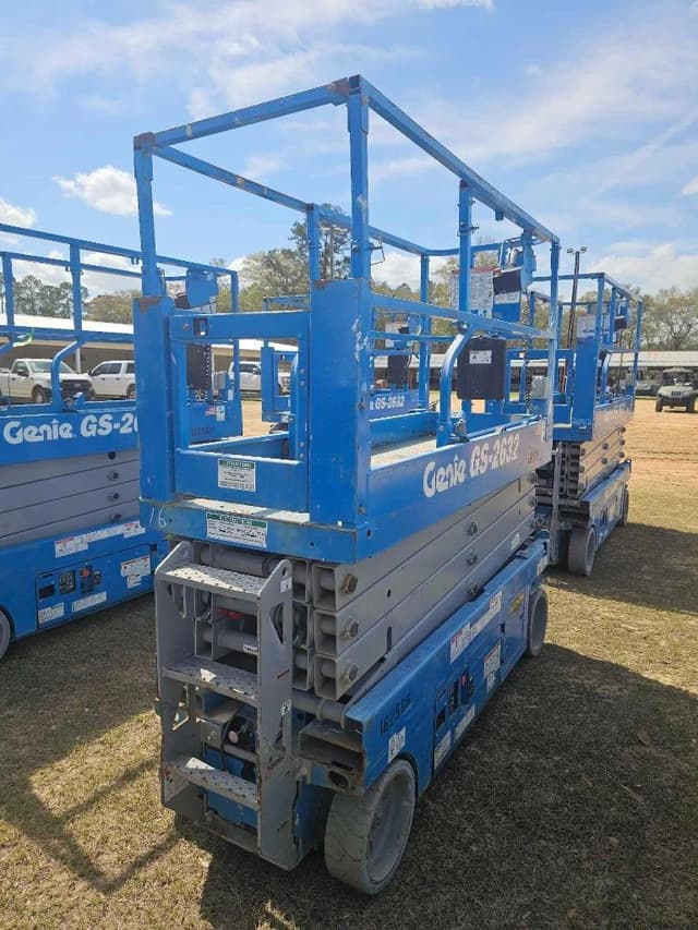 Image of Genie GS-2632 equipment image 3