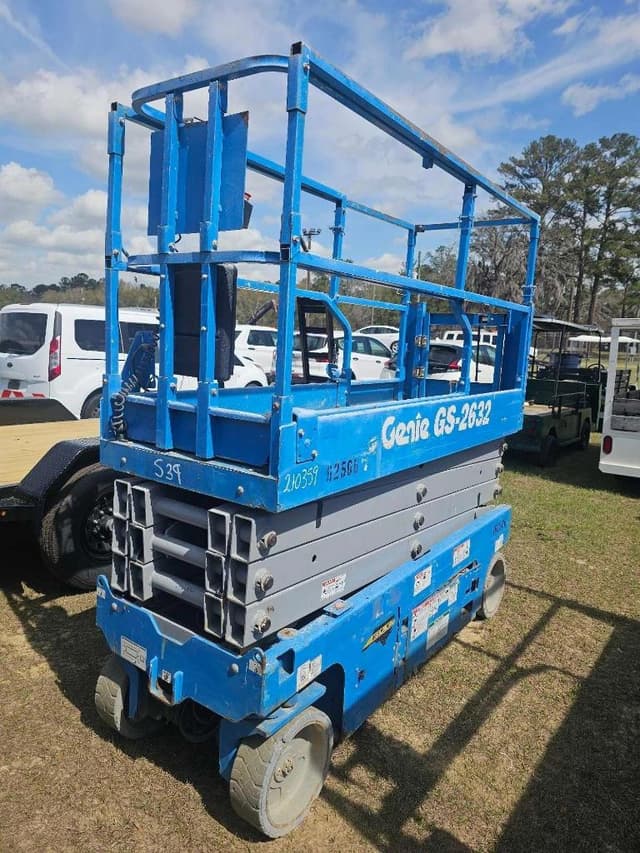 Image of Genie GS-2632 equipment image 1