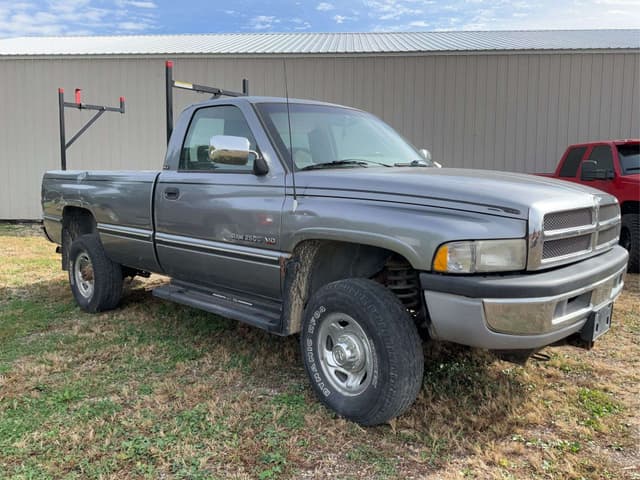 Image of Dodge Ram 2500 equipment image 1
