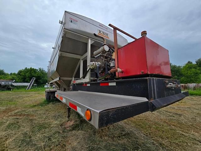 Image of KBH Fertilizer Chassis equipment image 4