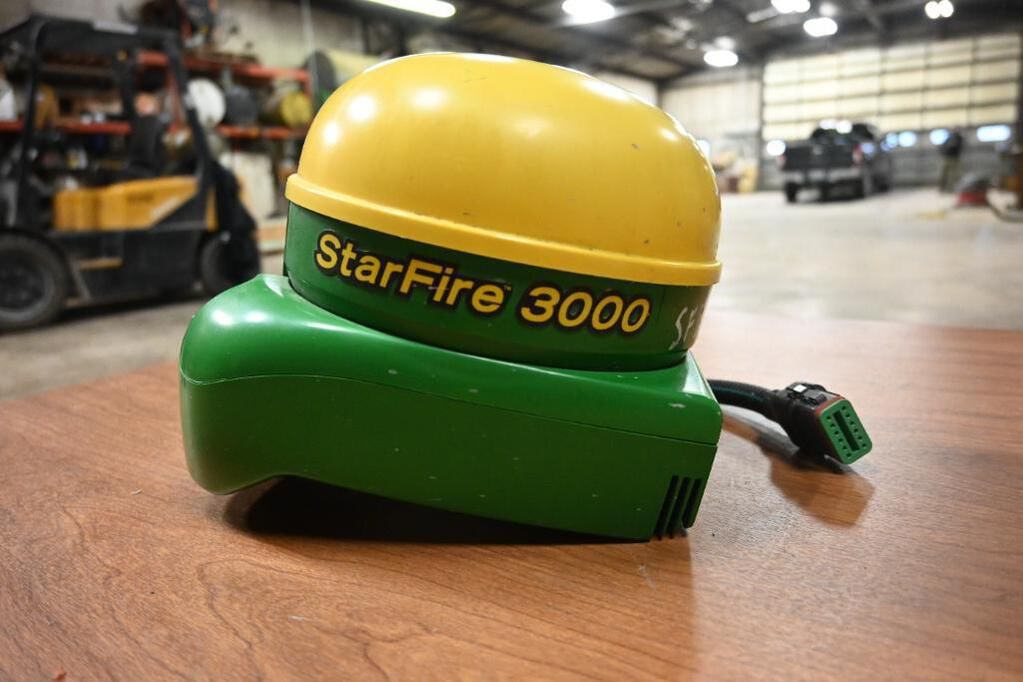 Main image John Deere StarFire 3000