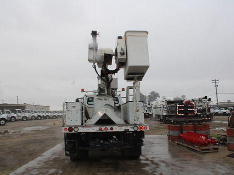 Image of Freightliner M2 equipment image 4