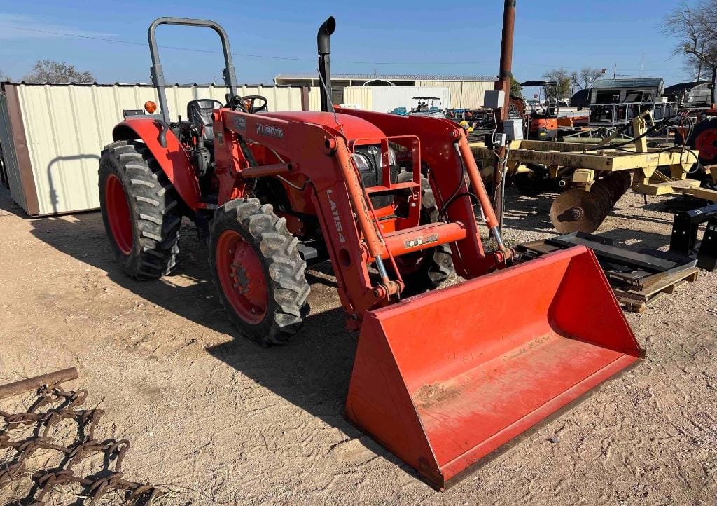 Kubota M6060 Equipment Image0