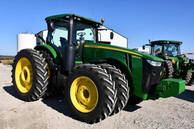 Image of John Deere 8360R equipment image 1