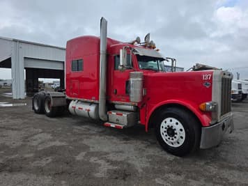 Main image Peterbilt 379