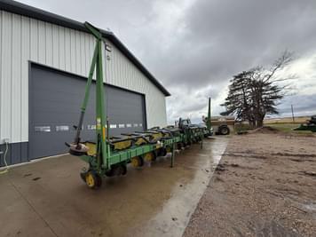 Main image John Deere 7300