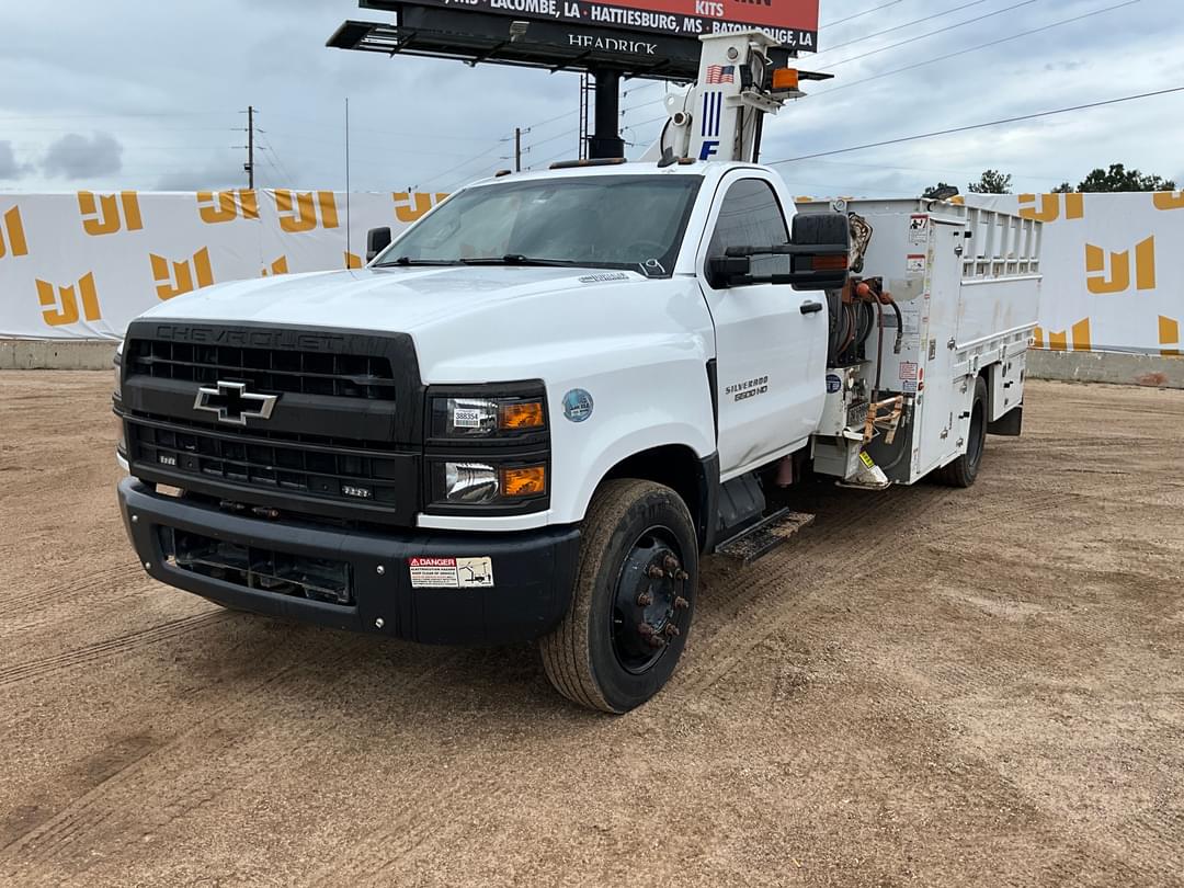Image of Chevrolet 5500HD Primary image