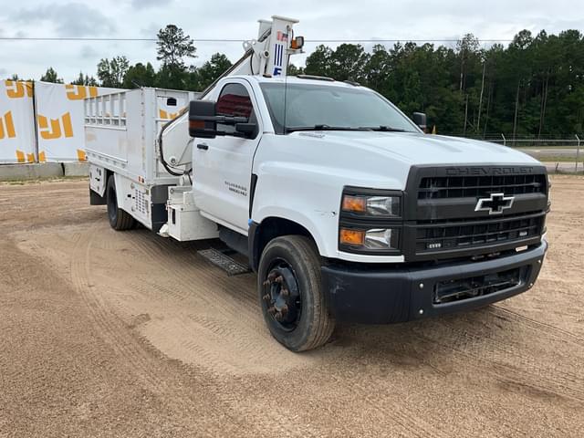 Image of Chevrolet 5500HD equipment image 2