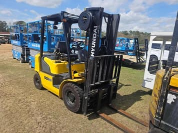 Main image Hyundai 25D-7E