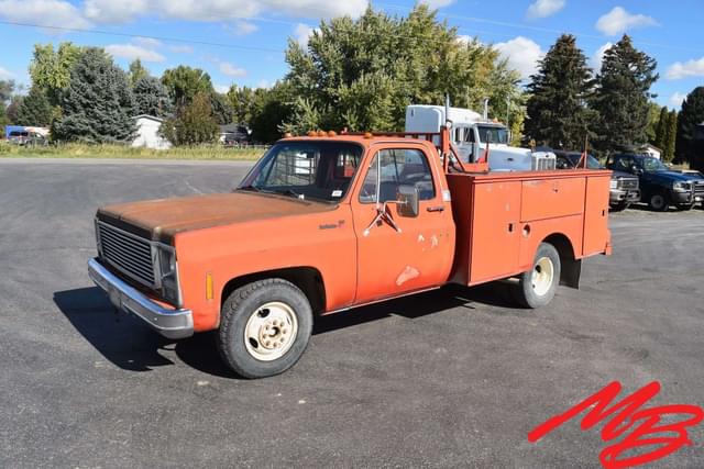 Image of Chevrolet 3500 equipment image 1