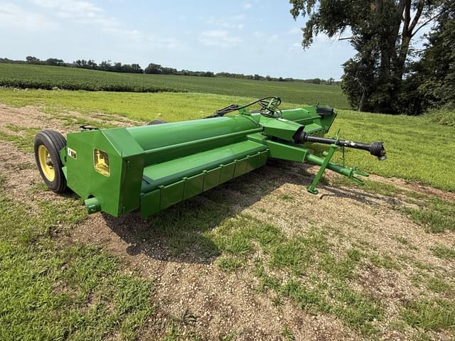 Image of John Deere 115 equipment image 1