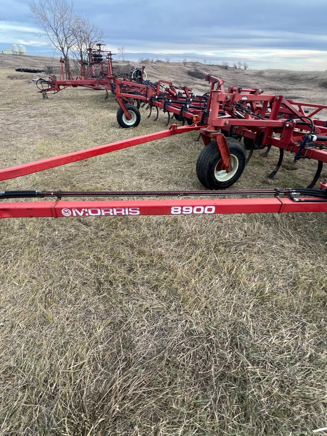 Image of Morris 8900 Primary image