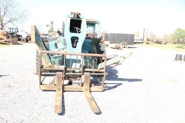 Image of Gradall 544D-10 equipment image 3