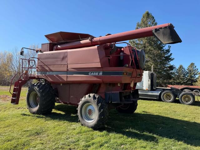 Image of Case IH 2388 equipment image 2