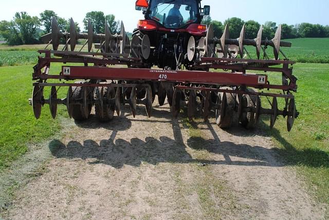 Image of International Harvester 470 equipment image 4