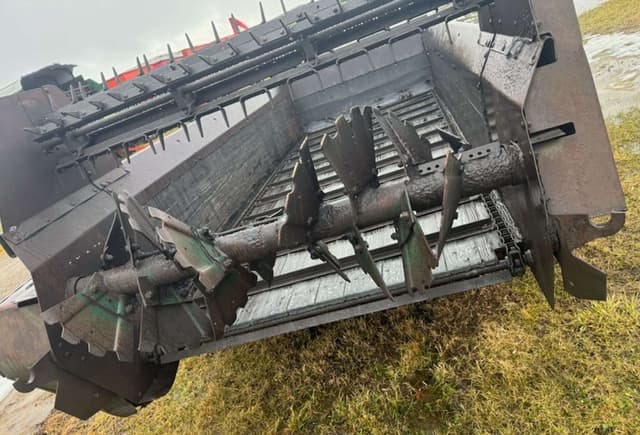 Image of New Idea 218 equipment image 4