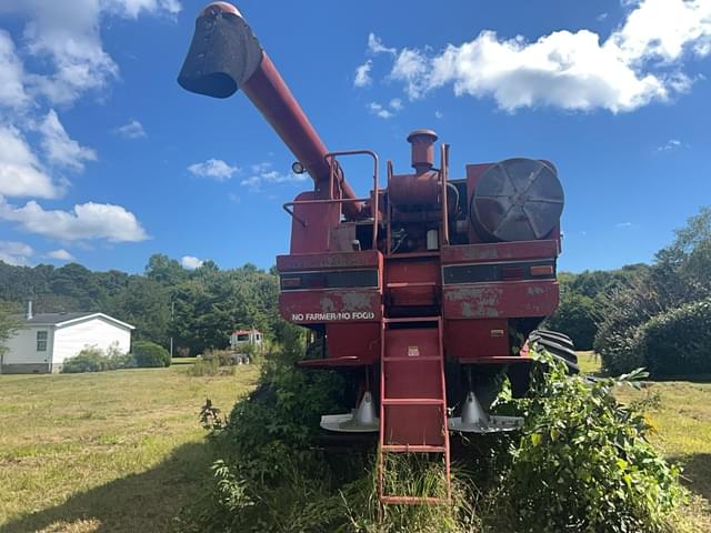 Image of Case IH 1688 equipment image 2
