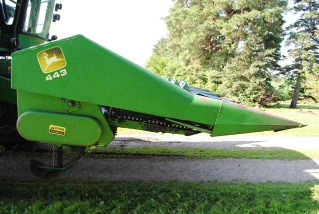 Image of John Deere 443 equipment image 3