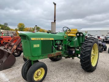 Main image John Deere 3020