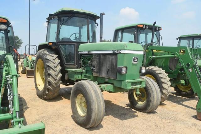 Image of John Deere 3050 equipment image 3