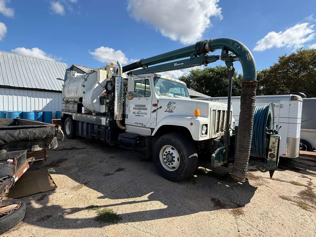 Image of International Navistar Primary image