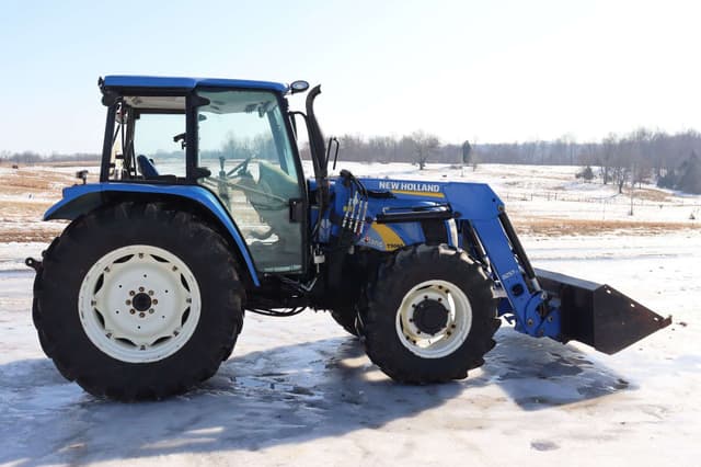 Image of New Holland T5060 equipment image 1