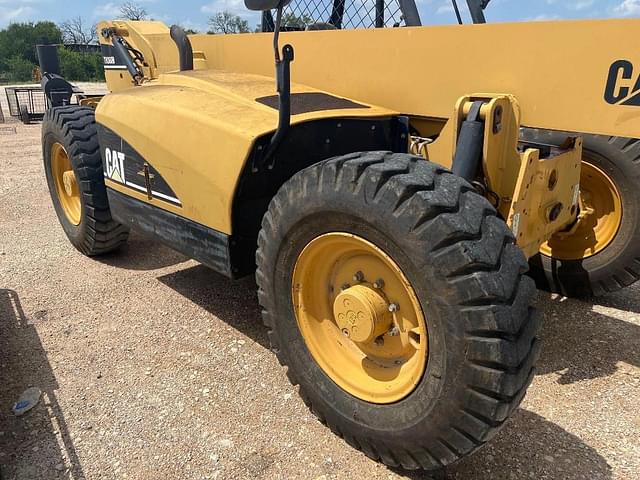 Image of Caterpillar TH360B equipment image 3