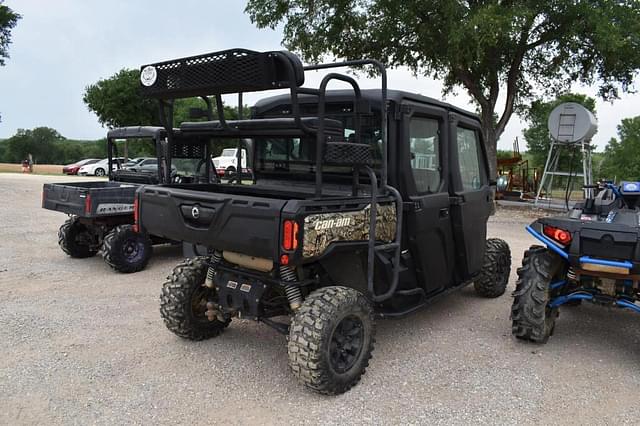 Image of Can-Am Defender equipment image 2