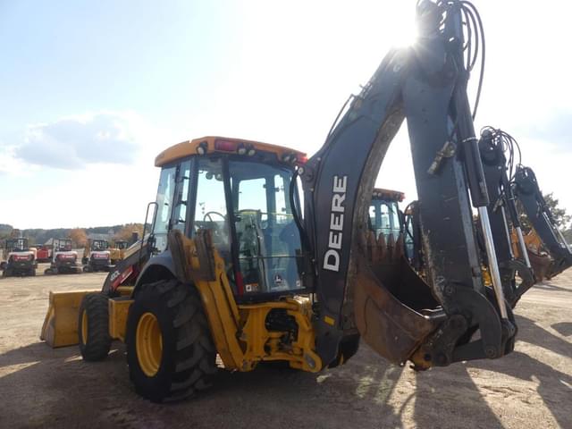 Image of John Deere 410L equipment image 3