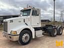 1998 Peterbilt 385 Image