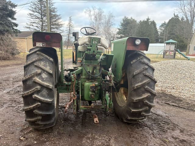 Image of Oliver 1755 equipment image 2