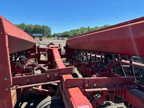 Image of Case IH 5500 equipment image 4
