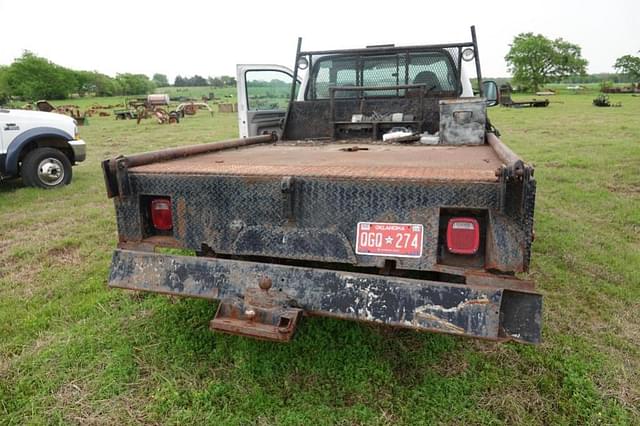 Image of Ford F-450 equipment image 4