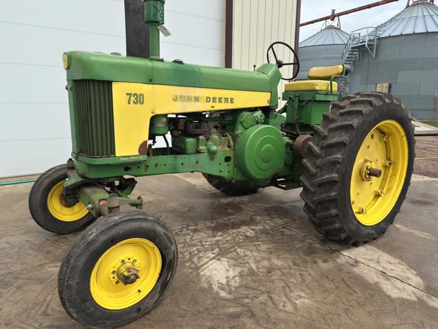 Image of John Deere 730 equipment image 1