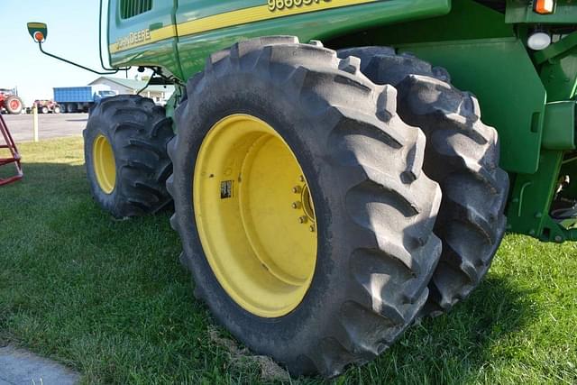 Image of John Deere 9660 STS equipment image 3