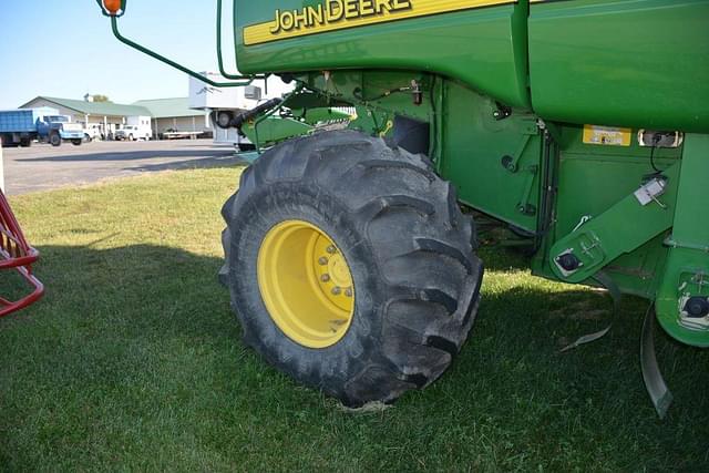 Image of John Deere 9660 STS equipment image 4