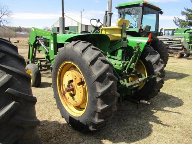 Image of John Deere 4000 equipment image 3