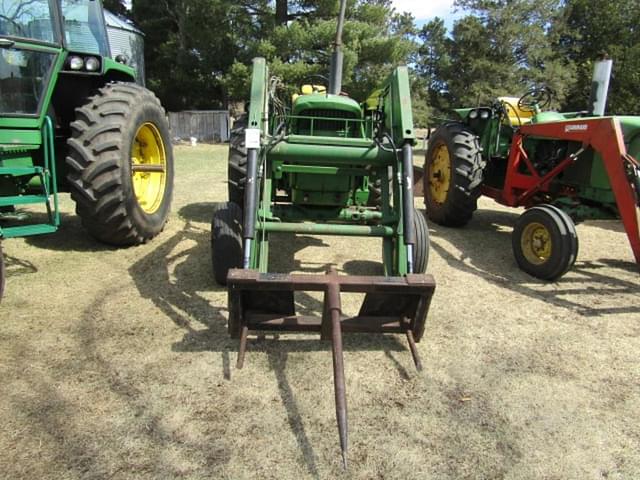 Image of John Deere 4000 equipment image 2