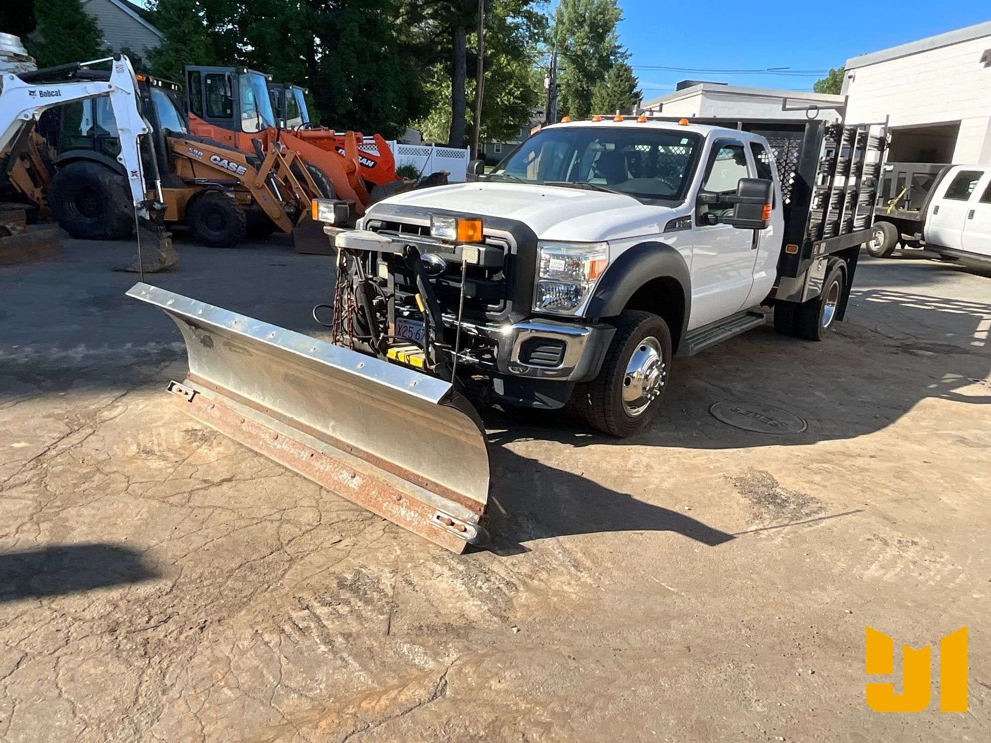 2016 Ford F-250 Equipment Image0