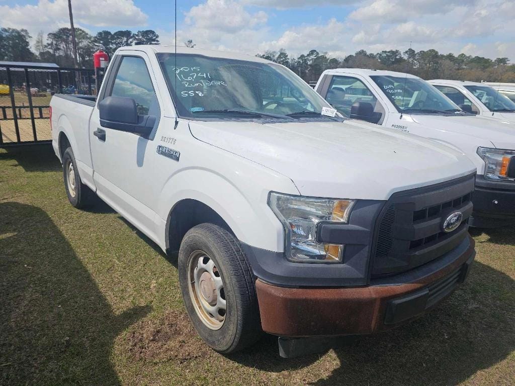 2015 Ford F-150 Equipment Image0