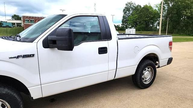 Image of Ford F-150 equipment image 3