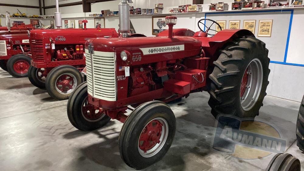 Main image International Harvester 650