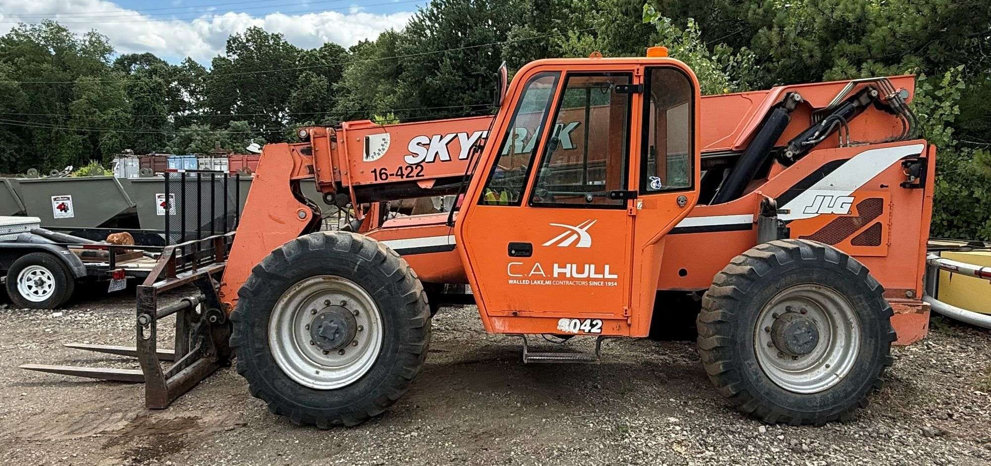 2014 Skytrak 8042 Equipment Image0
