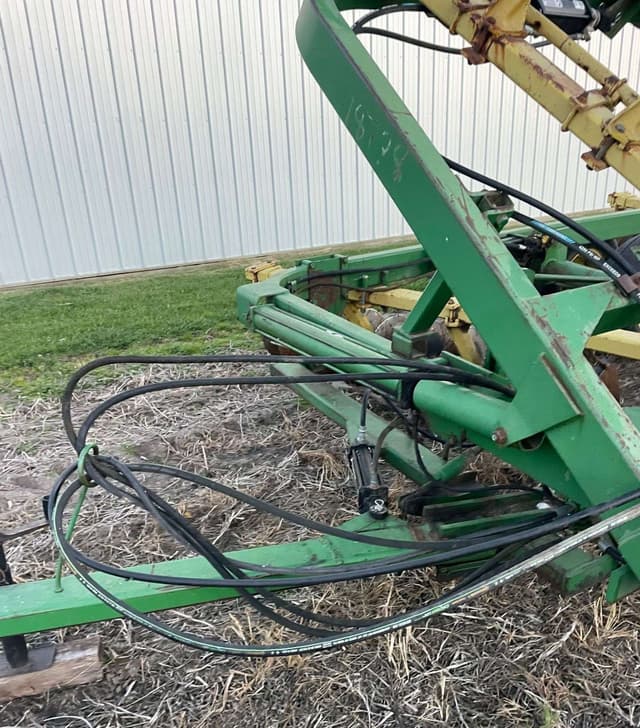 Image of John Deere 220 equipment image 4