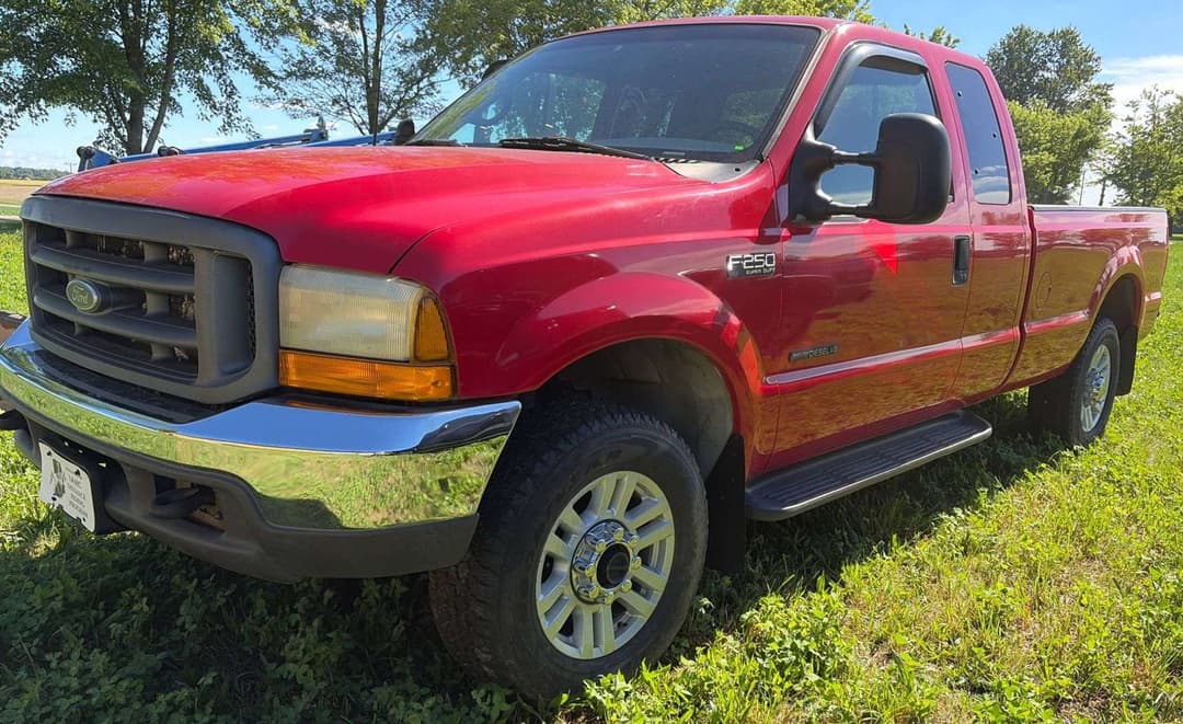 Image of Ford F-250 Primary image