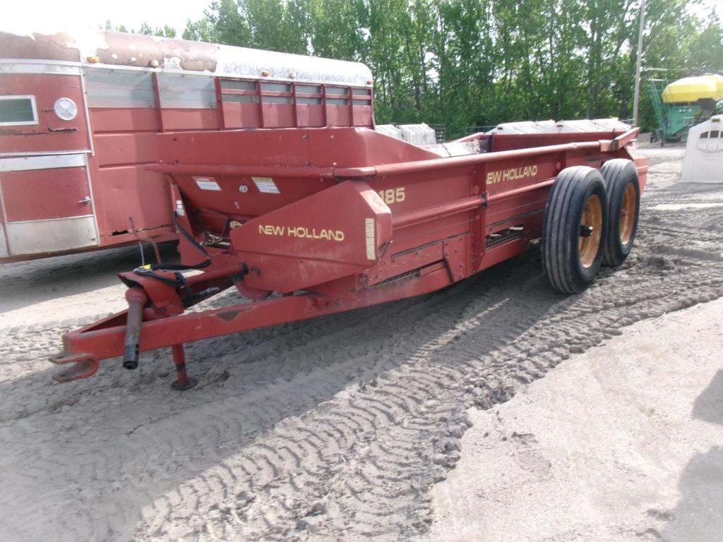 New Holland 185 Equipment Image0