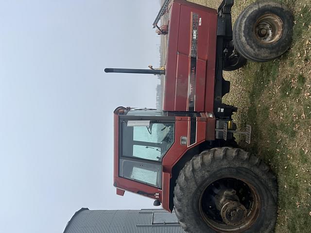Image of International Harvester 5488 equipment image 2