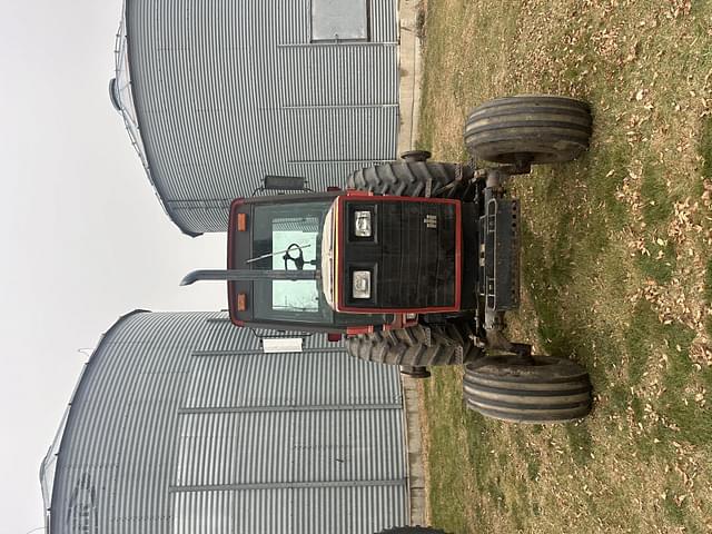 Image of International Harvester 5488 equipment image 1