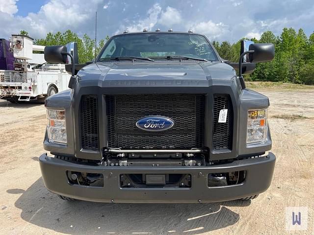 Image of Ford F-650 equipment image 1